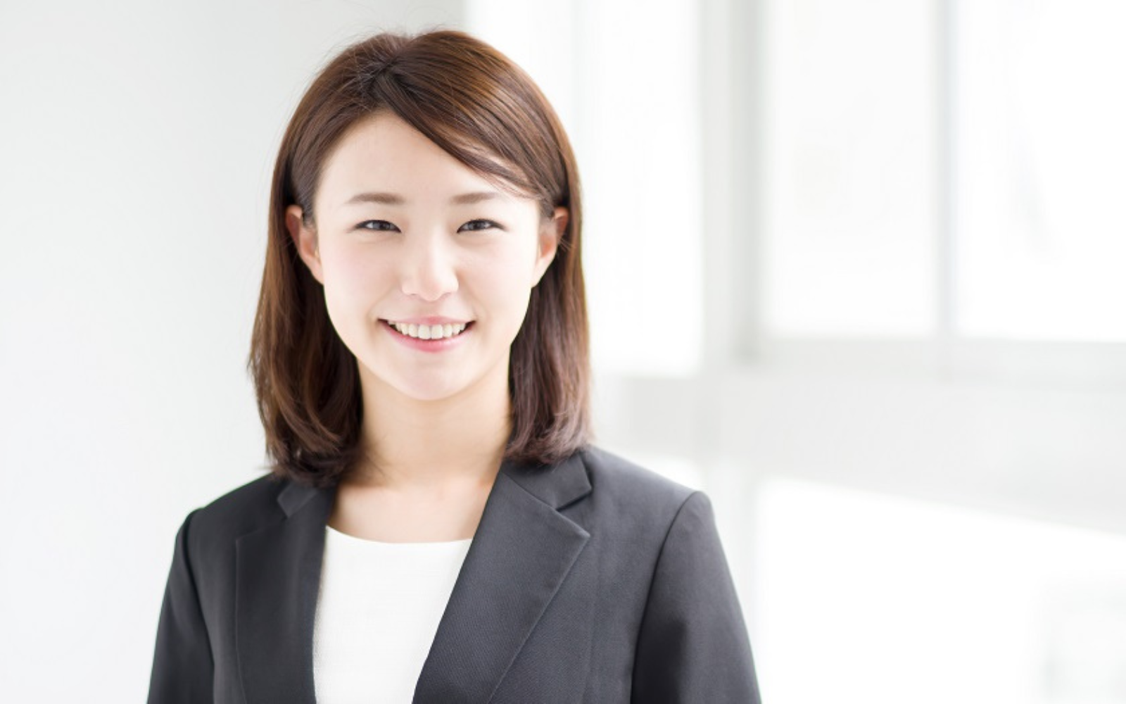 アパレル販売職の面接質問に上手に答える方法!質問と回答例を具体的に解説.png